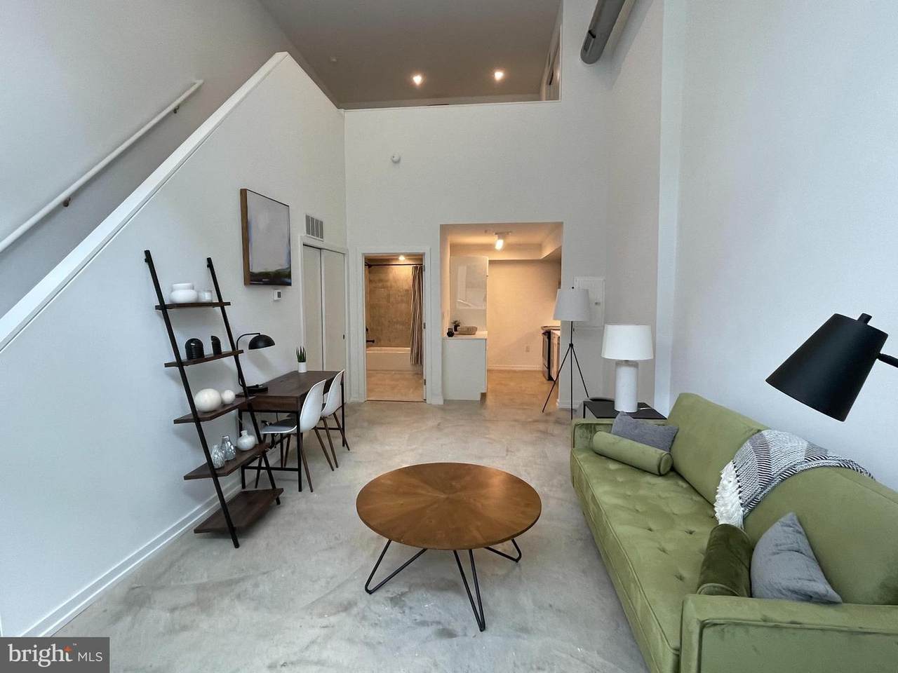456 5TH ST. - Photo 1
