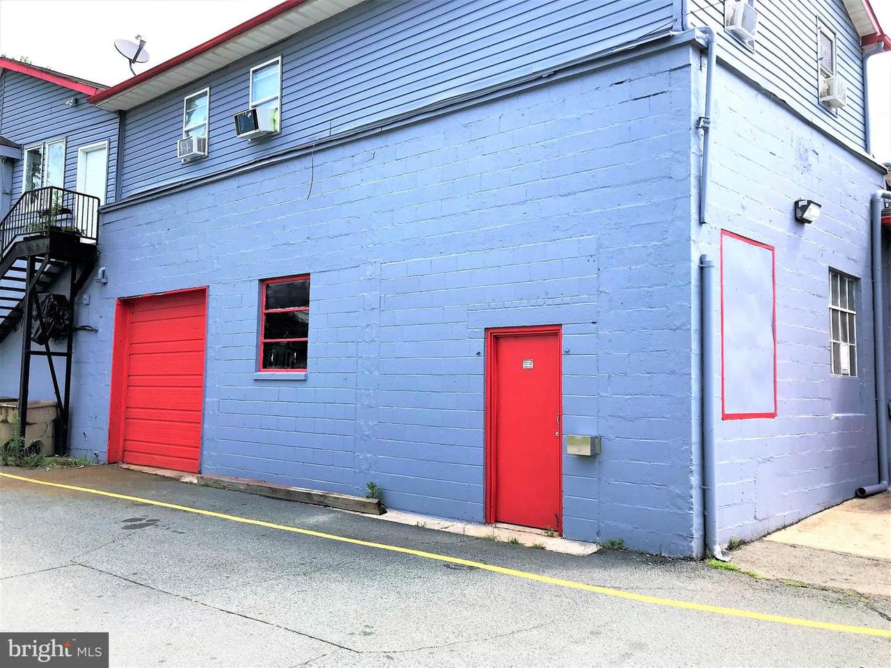 4 Cecil Avenue - Photo 1