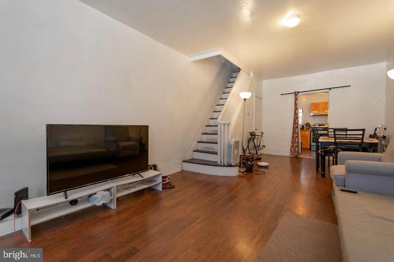 1329 Hollywood Street - Photo 1