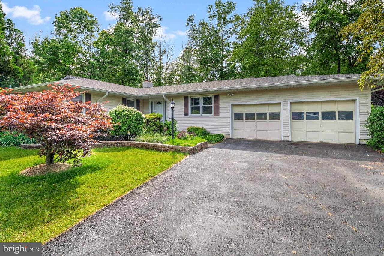 206 Cleveland Lane - Photo 1