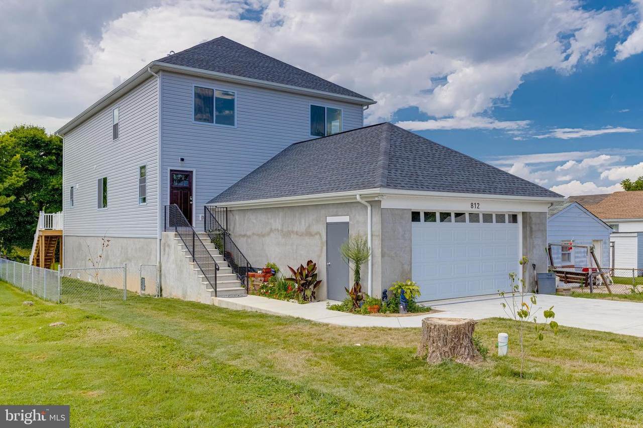 812 Creek Road - Photo 1