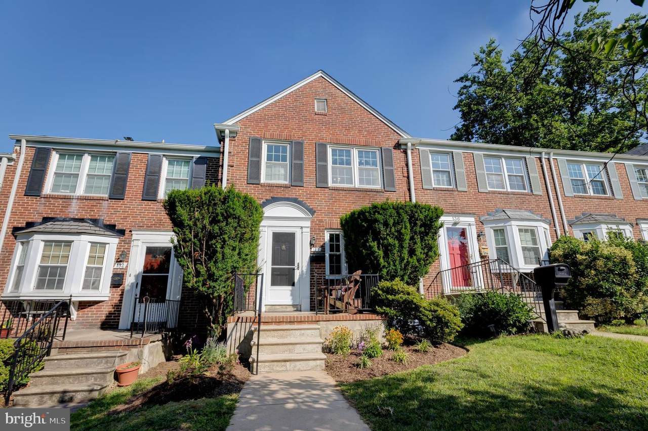 134 Brandon Road - Photo 1