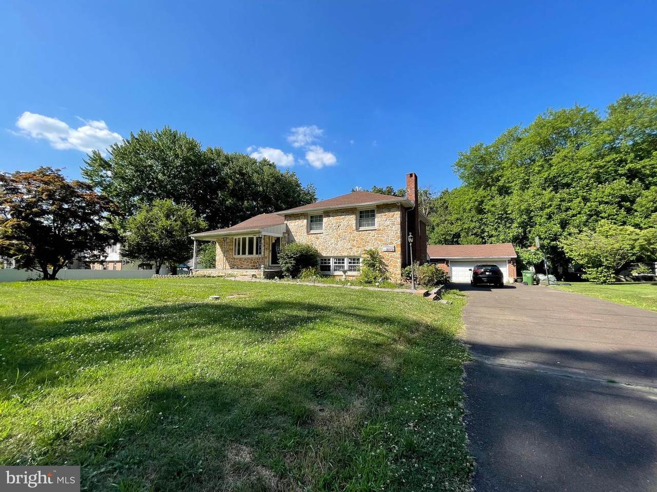 3271 Susquehanna Road - Photo 1