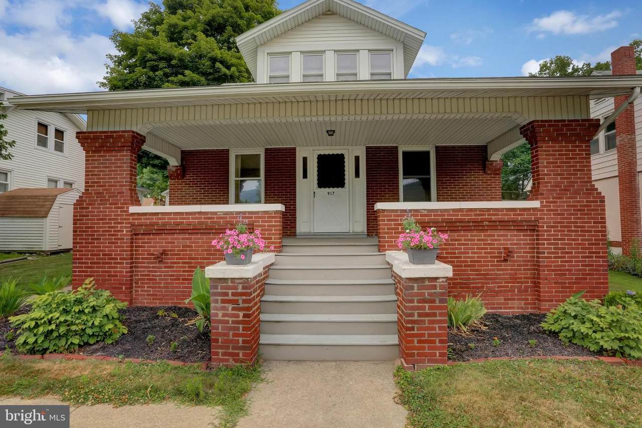 917 State Street - Photo 1