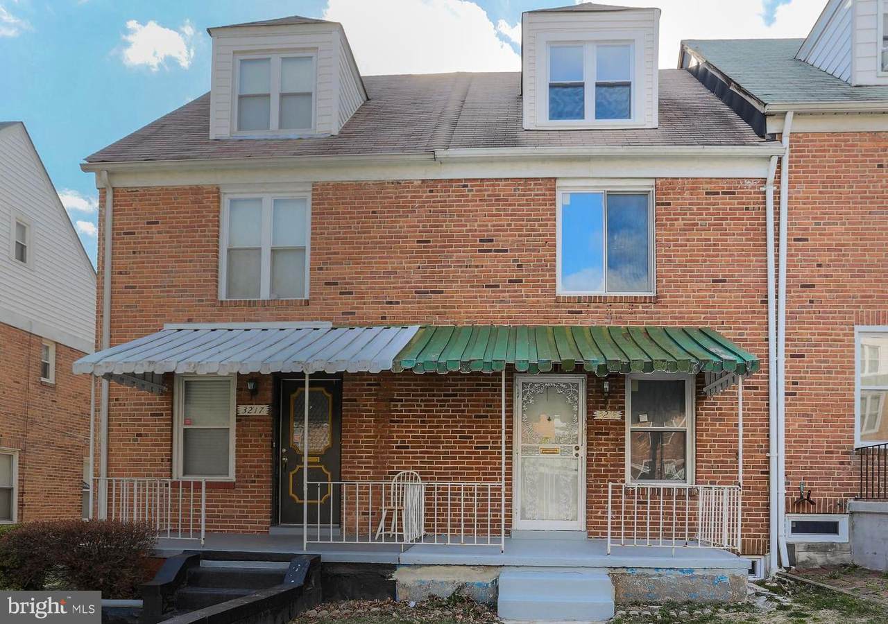 3215 Lake Avenue - Photo 1