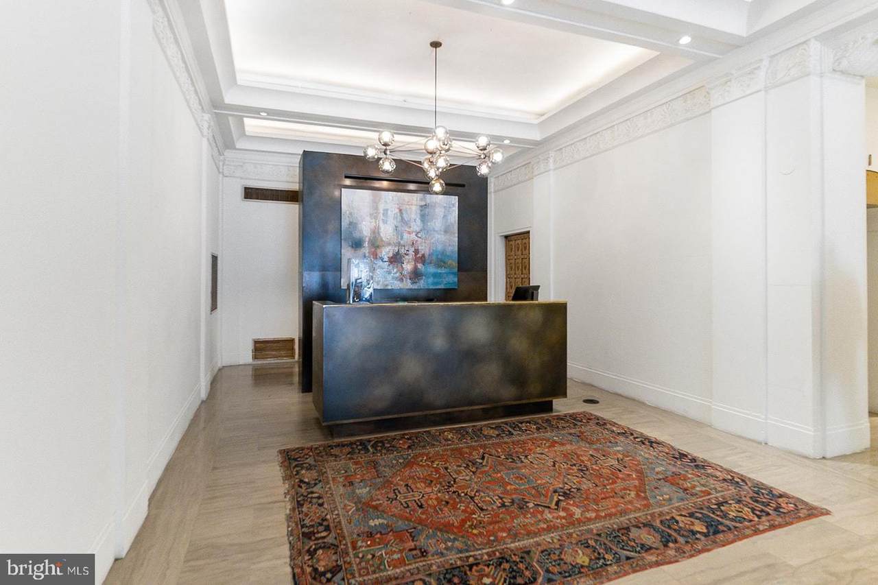 111 15TH Street - Photo 1