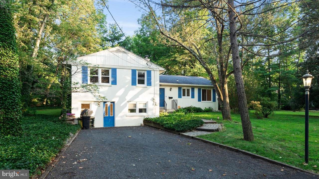 261 Jefferson - Photo 1