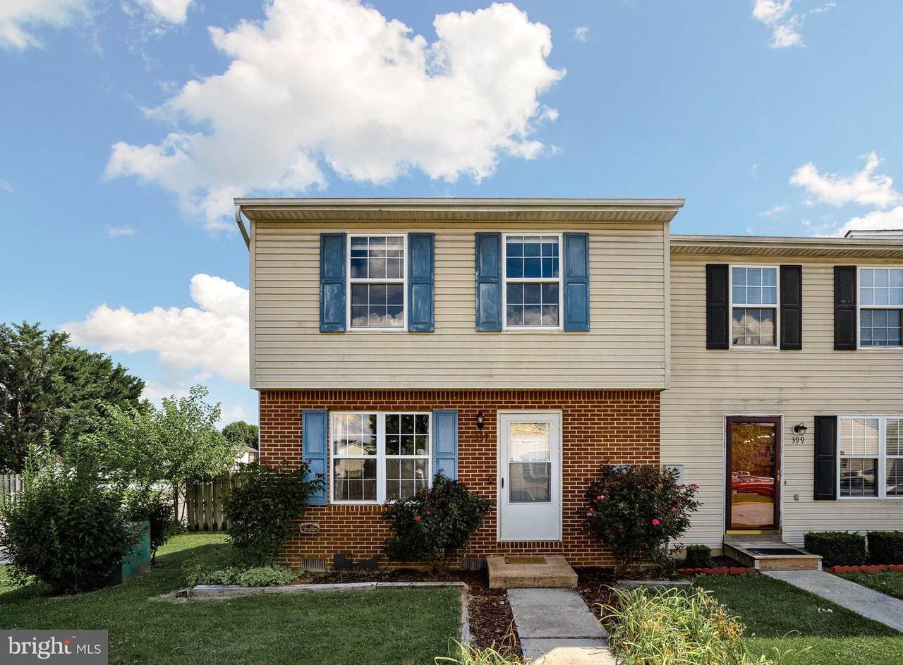 397 Surrey Club Lane - Photo 1