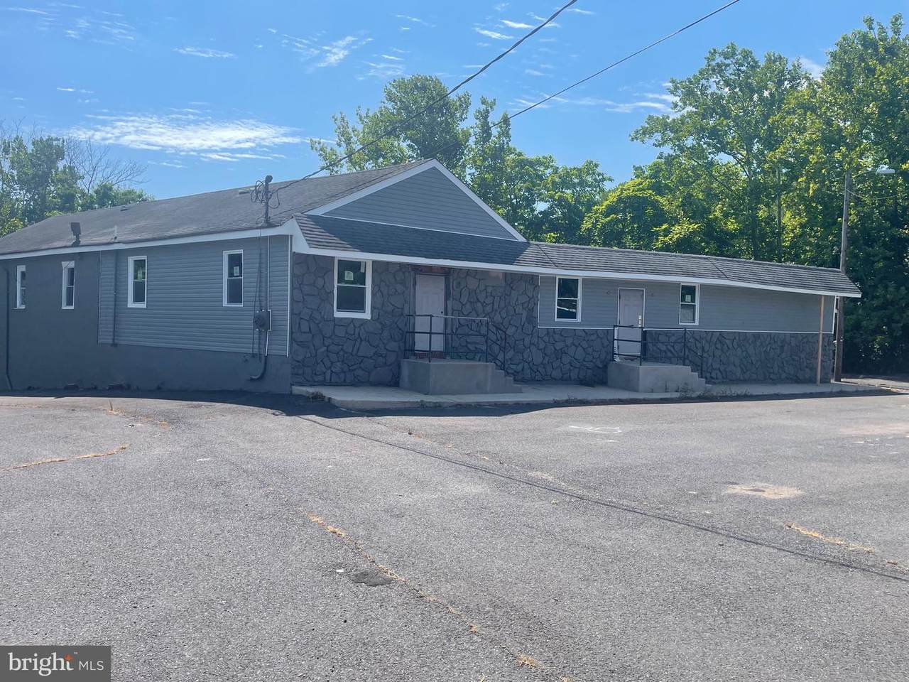 1270 Mantua Pike - Photo 1