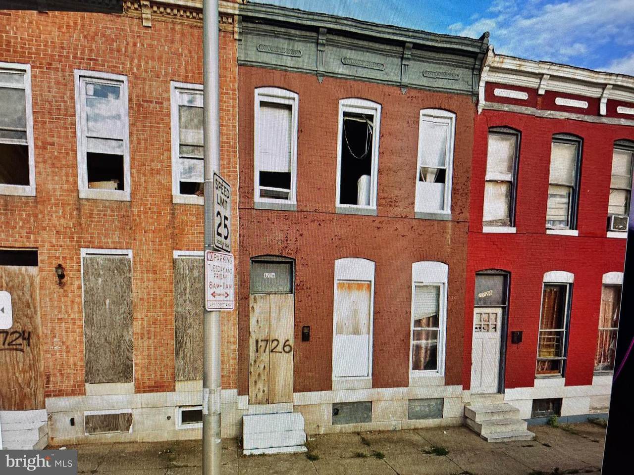 1726 Chester Street - Photo 1