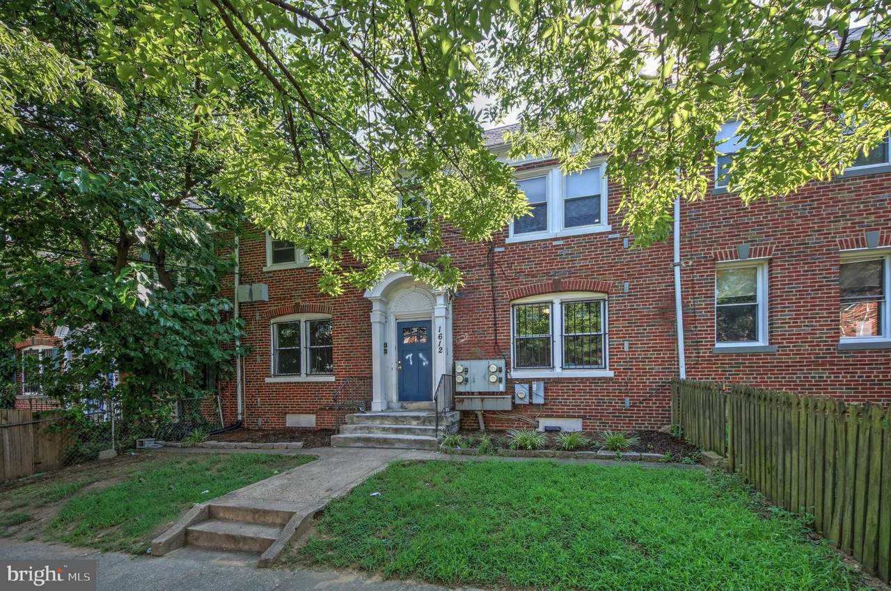 1612 18TH Street - Photo 1