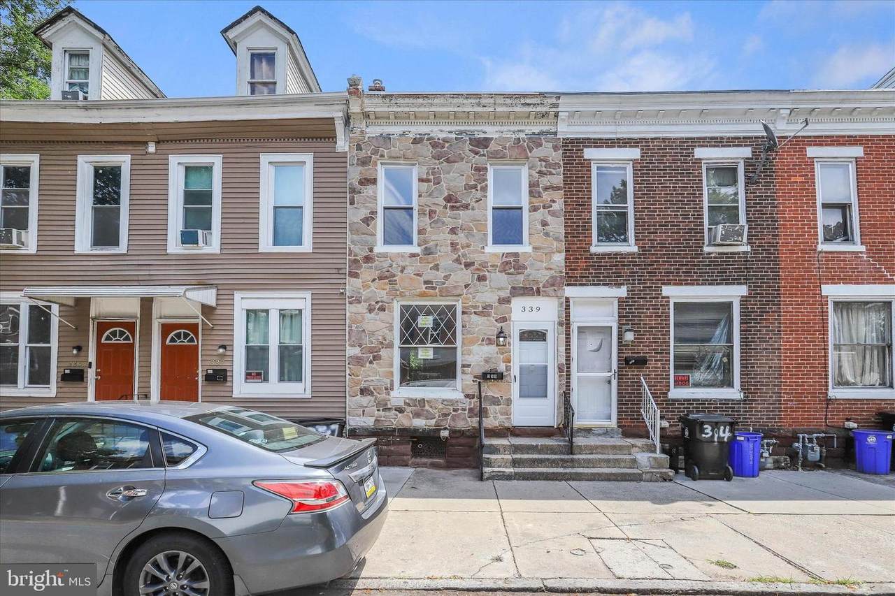 339 14TH Street - Photo 1
