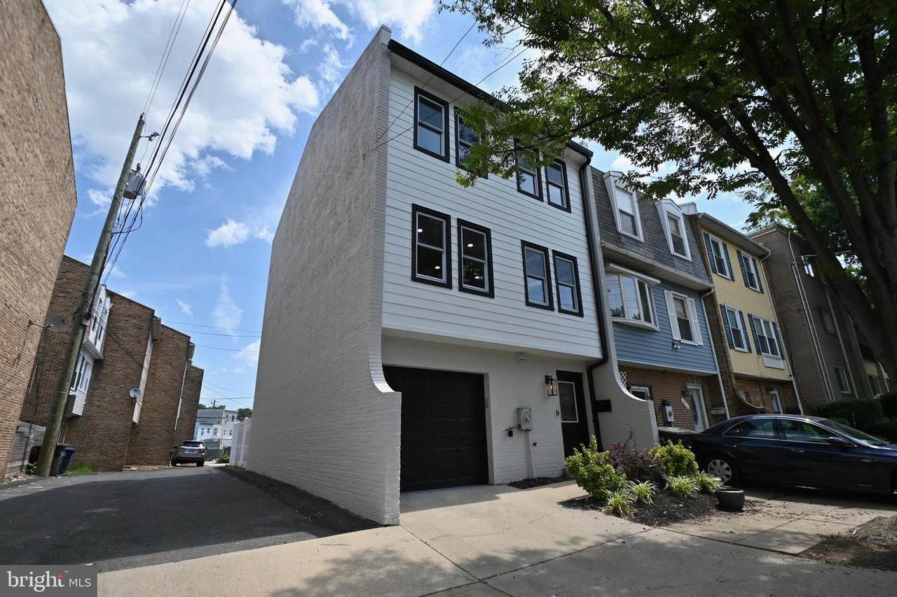 1910 1/2 Naylor Road - Photo 1