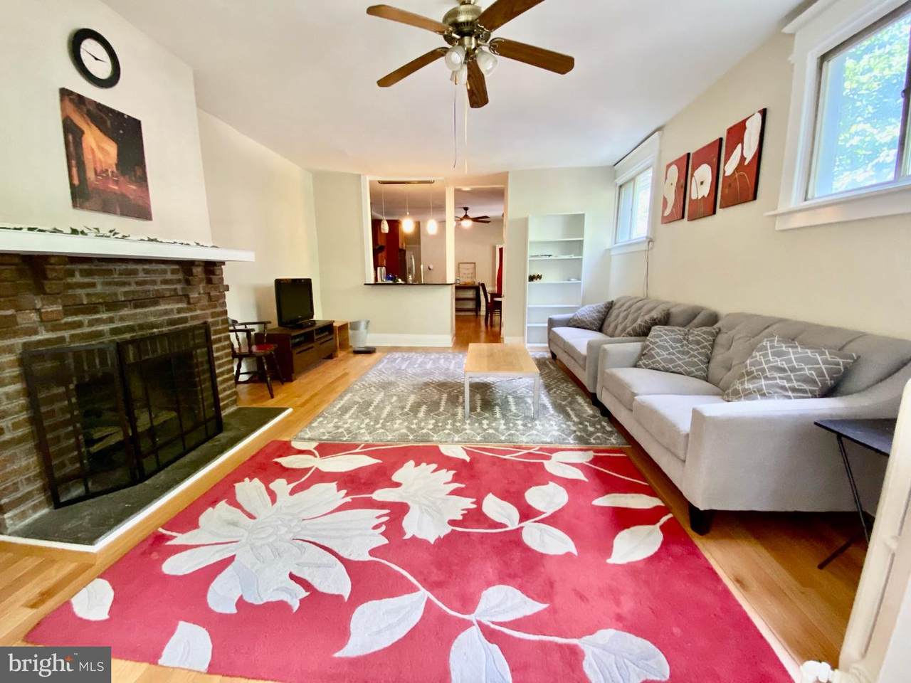 500 45TH Street - Photo 1
