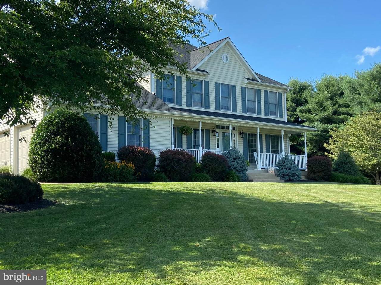 1017 Bradford Lane - Photo 1