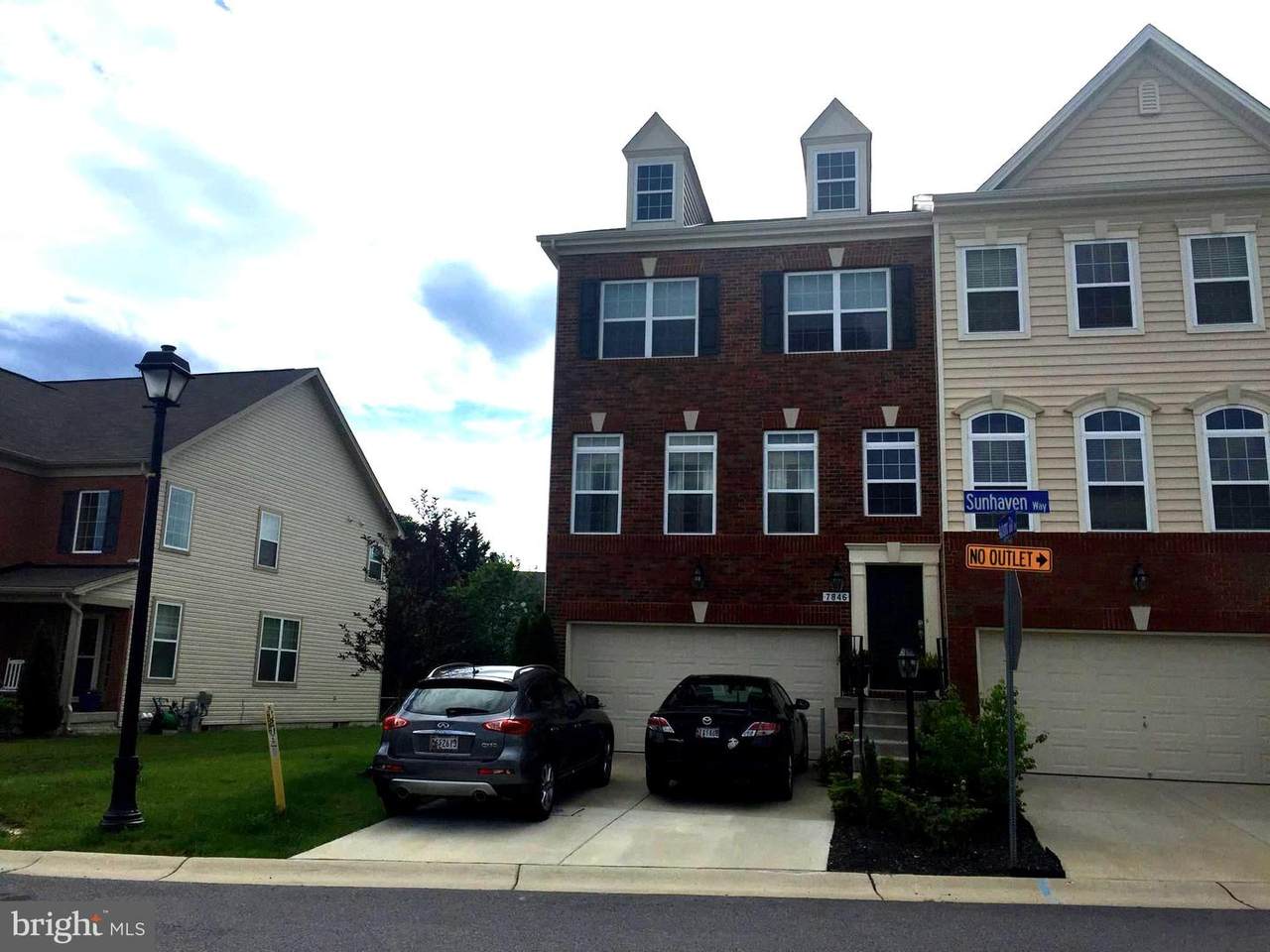 7846 Sunhaven Way - Photo 1