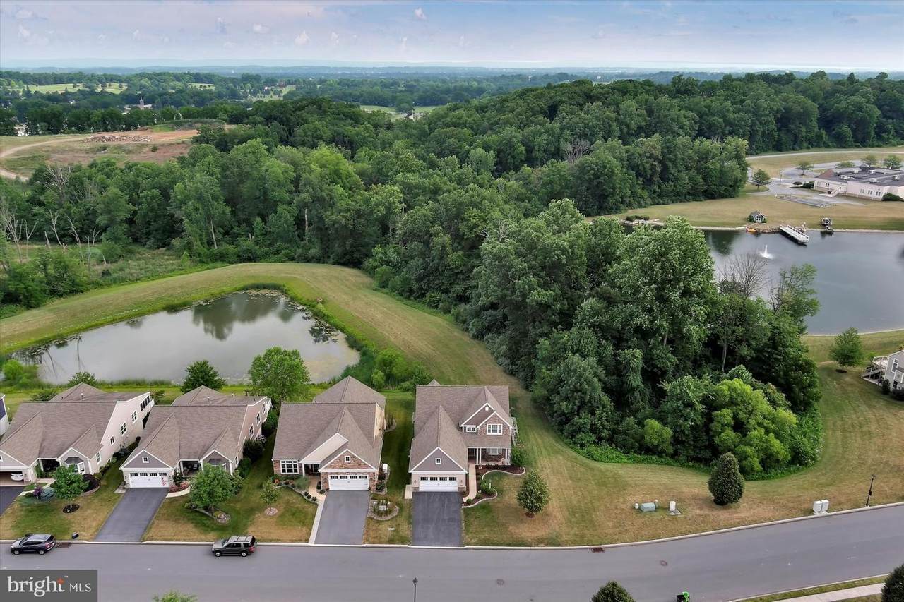 1060 Alden Way - Photo 1
