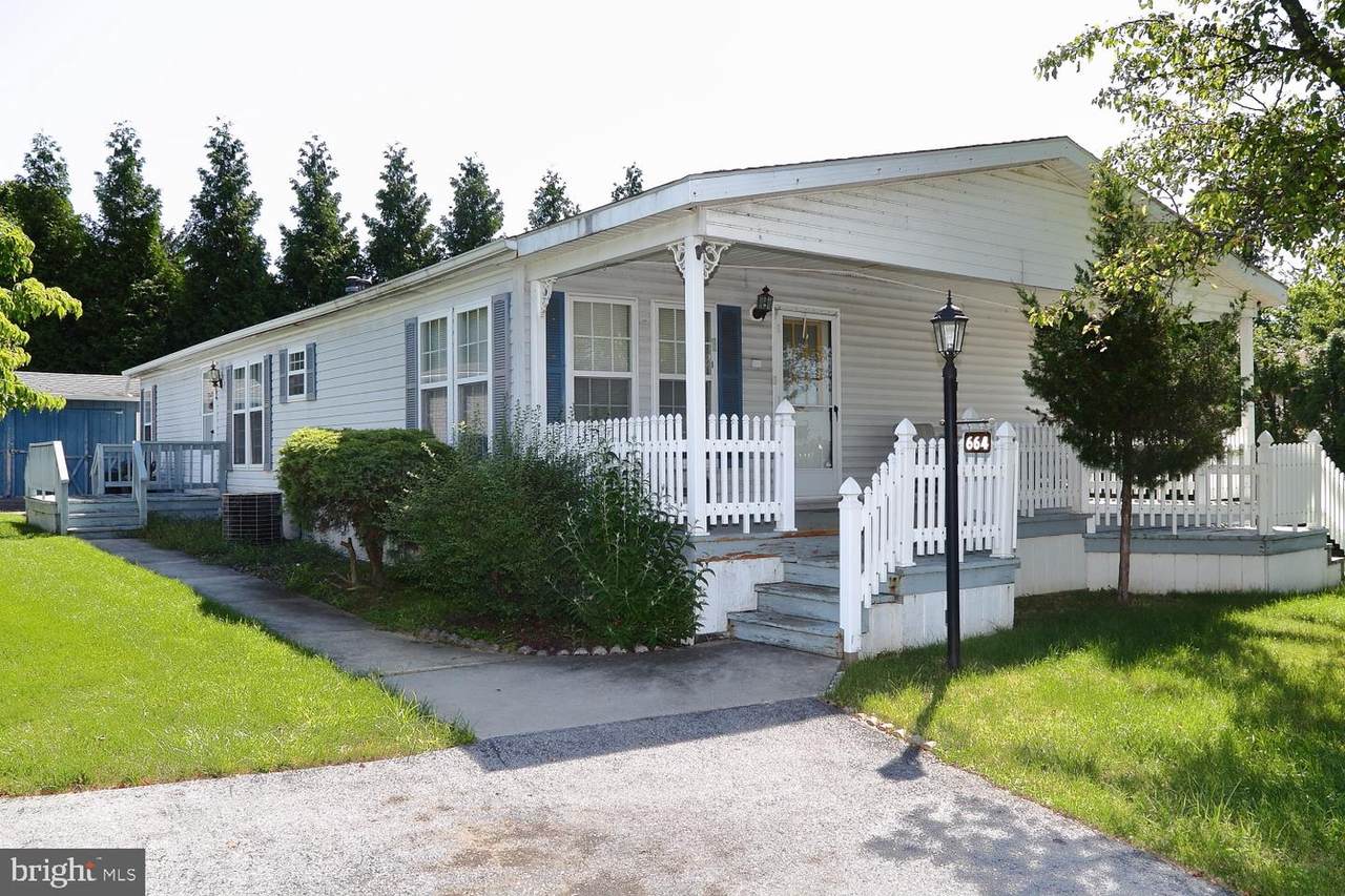 664 Cedar Street - Photo 1