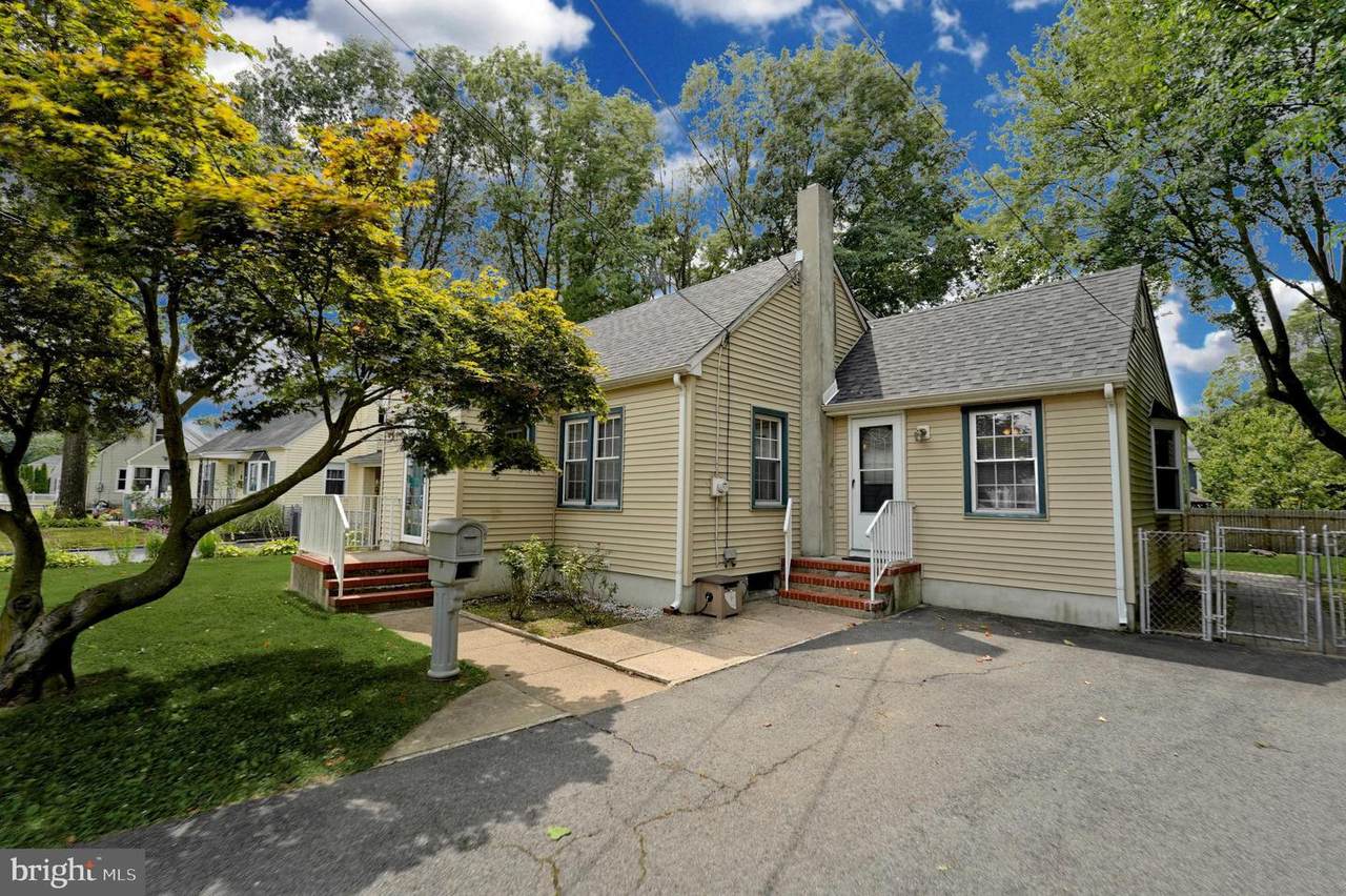 68 Collins Road - Photo 1