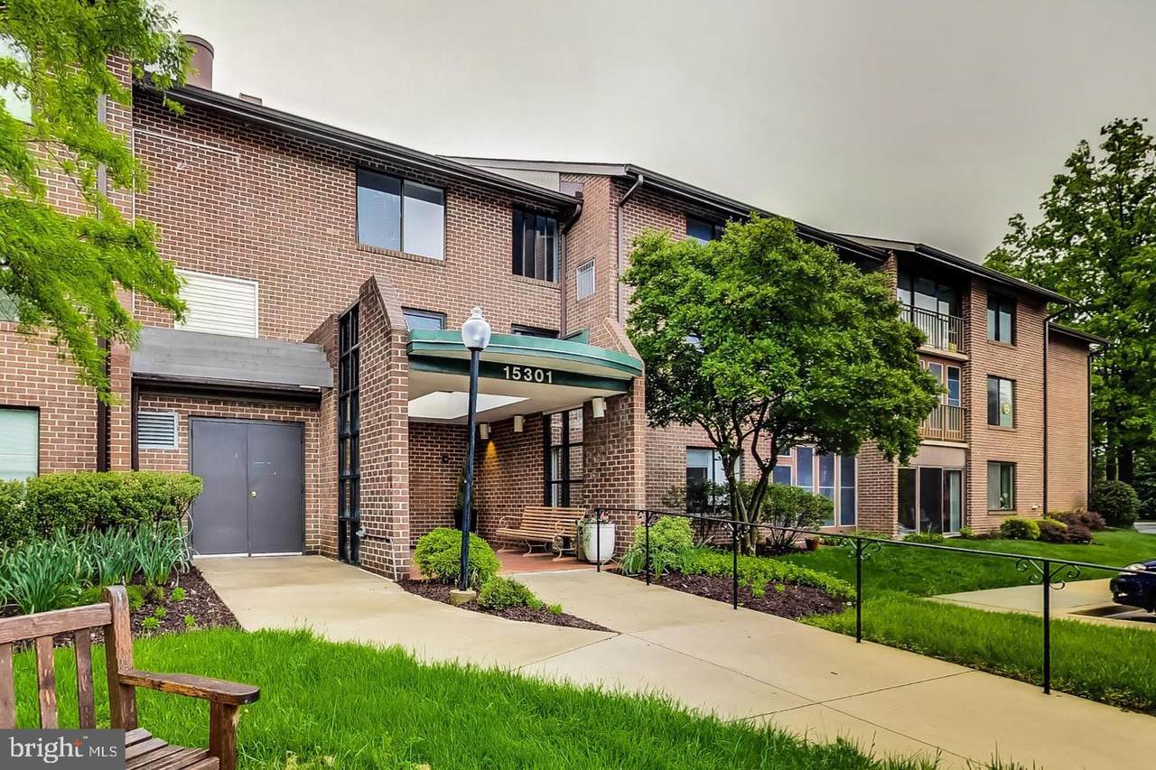 15301 Beaverbrook Court - Photo 1