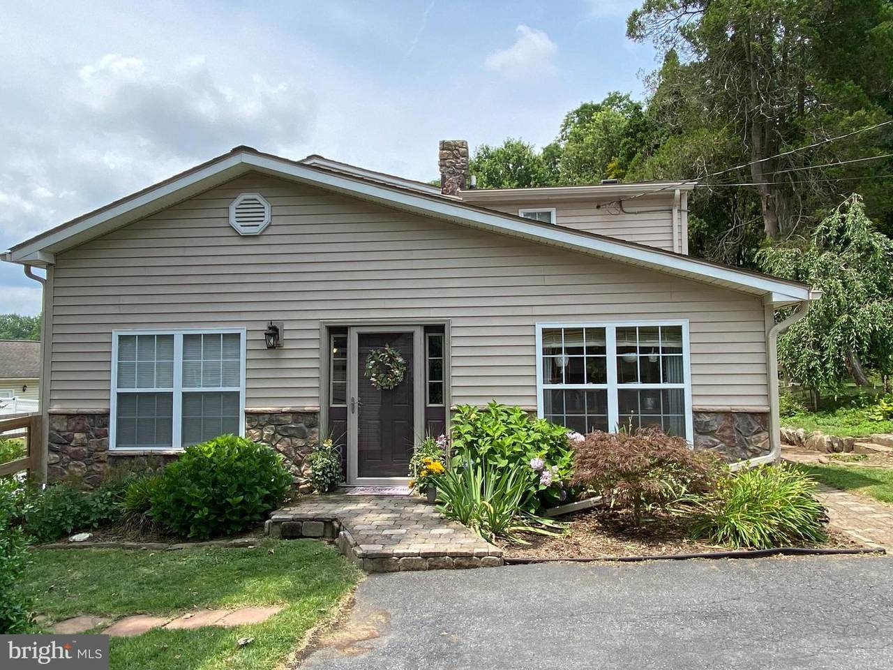 2416 High Street - Photo 1