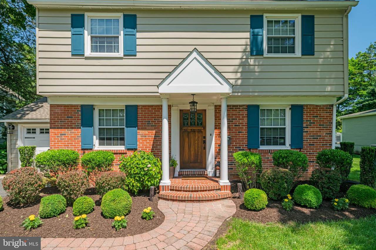 405 Kings Highway - Photo 1