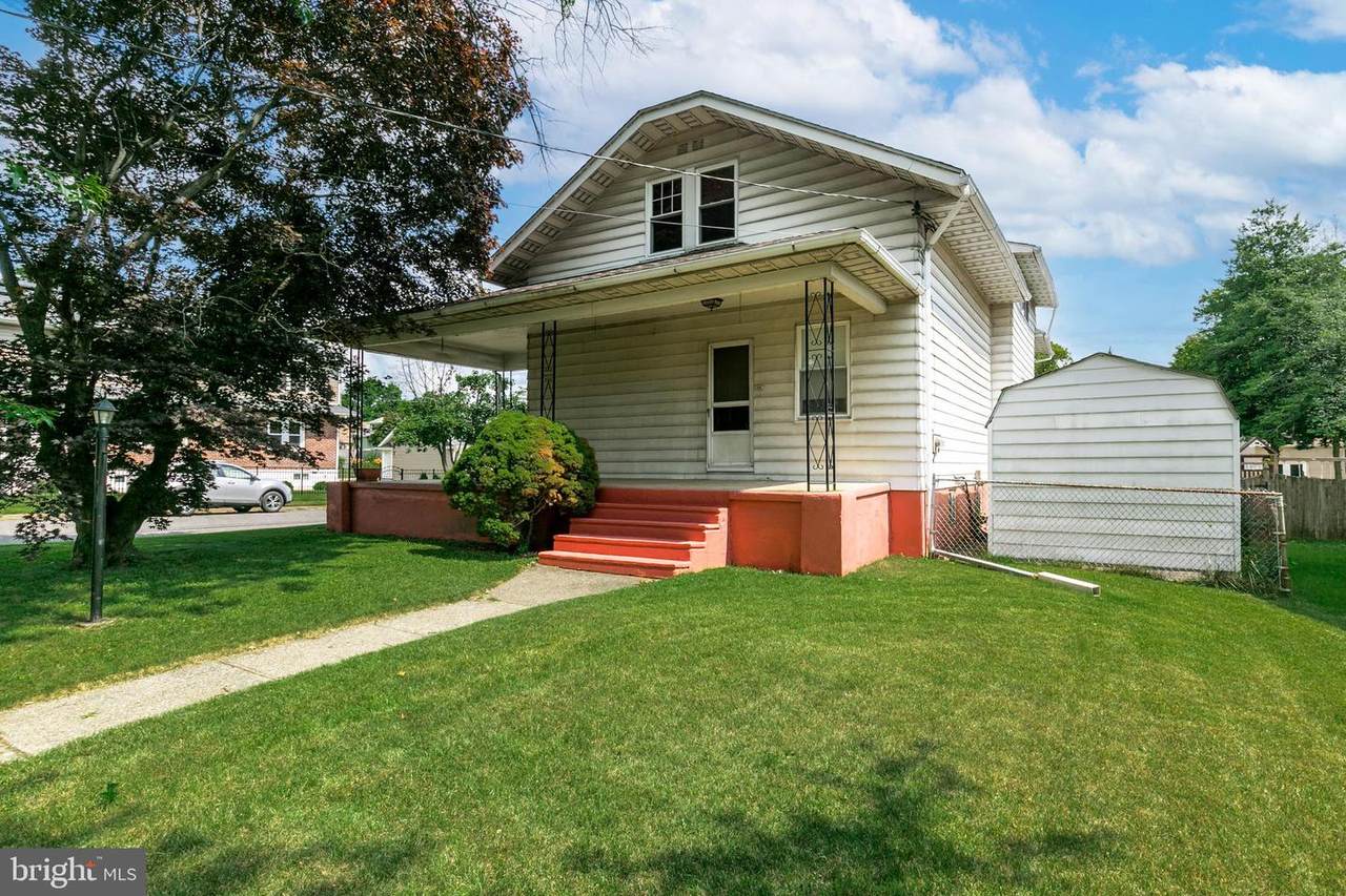 1900 Bryn Mawr Avenue - Photo 1