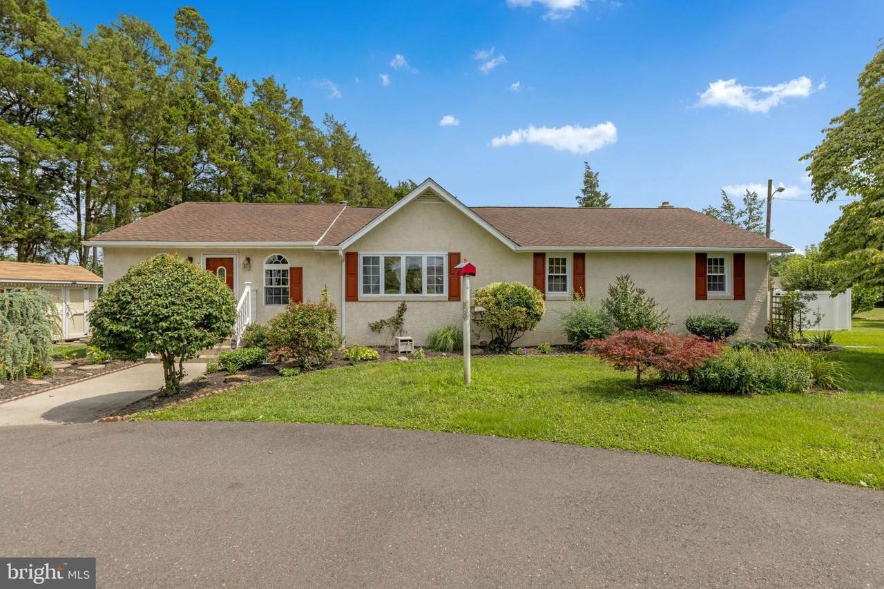 271 Wilson Road - Photo 1