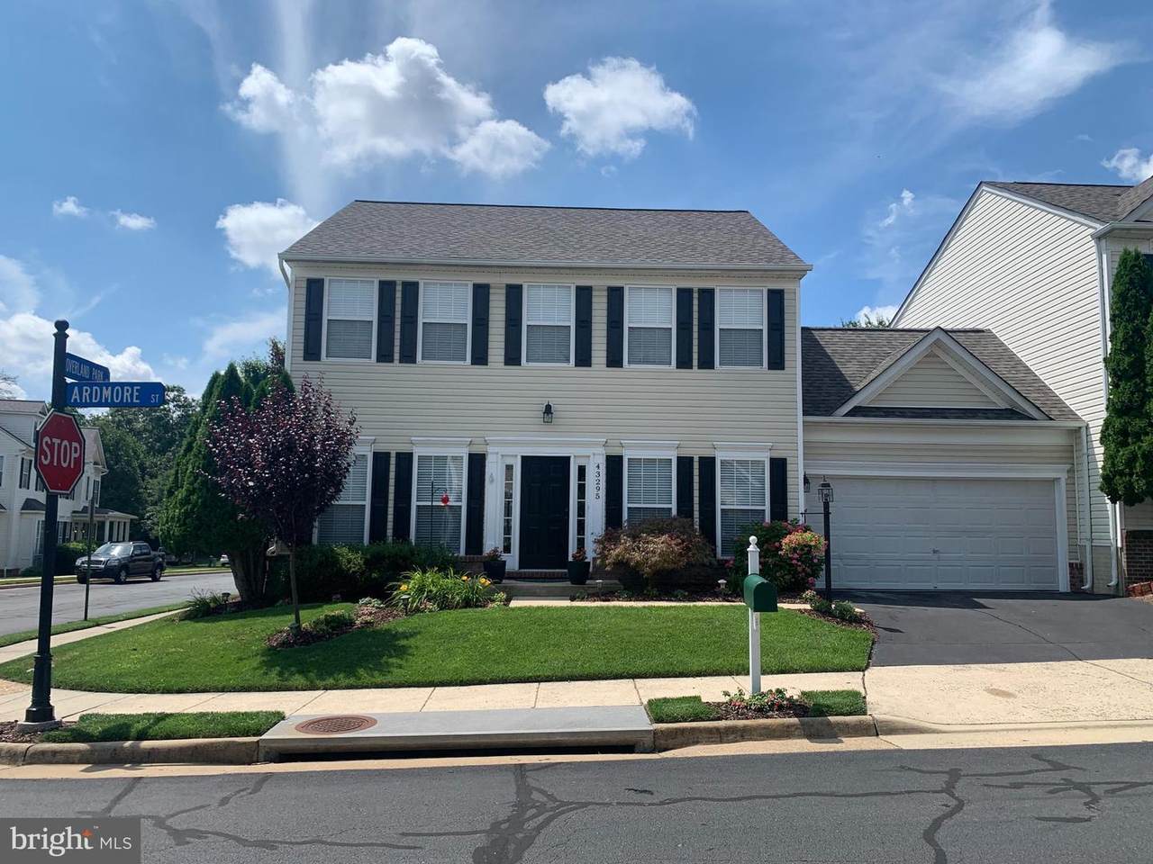 43295 Ardmore Street - Photo 1