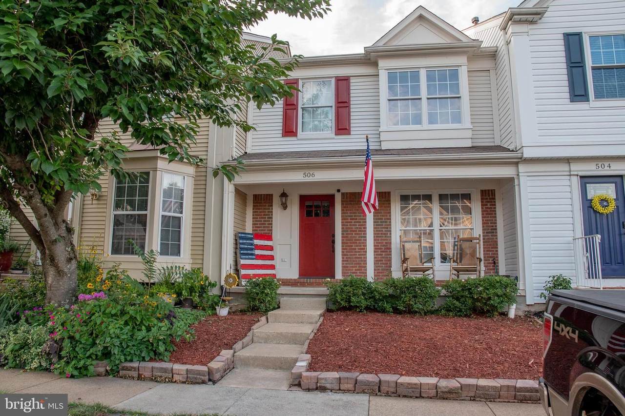 506 Jared Square - Photo 1