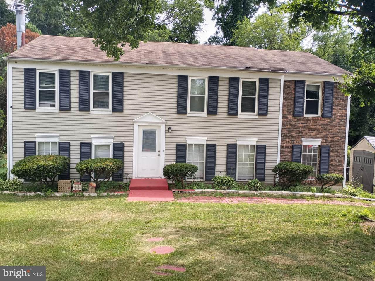 2515 Clayton Avenue - Photo 1