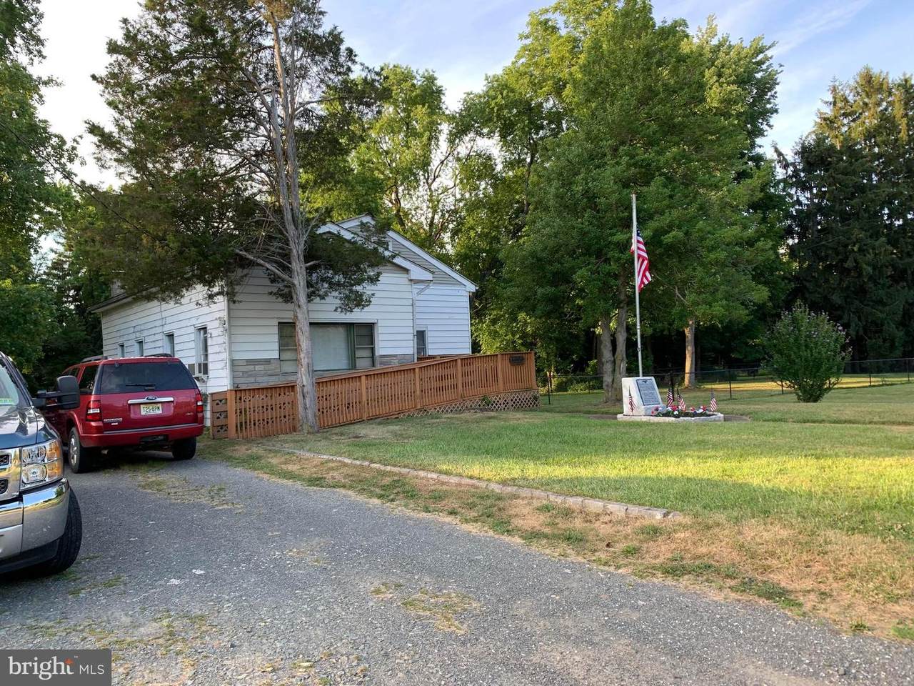 3 Fran Avenue - Photo 1