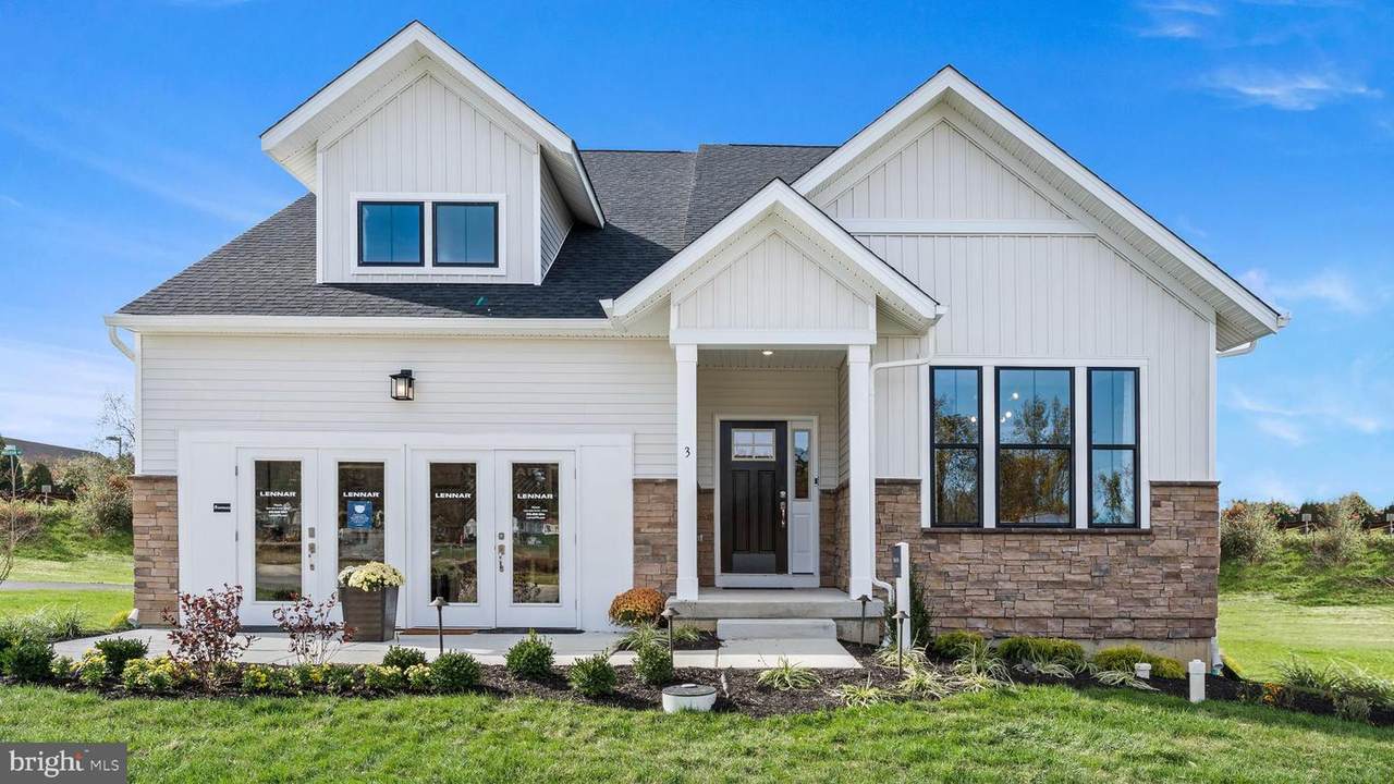 104 Lilac Court - Photo 1