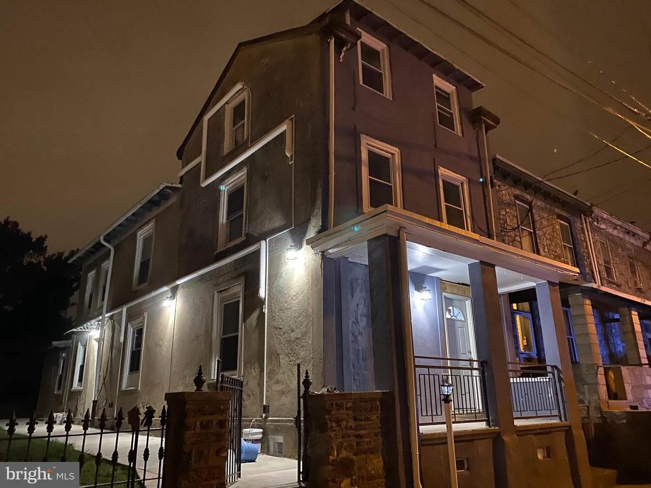 5608 Sprague Street - Photo 1