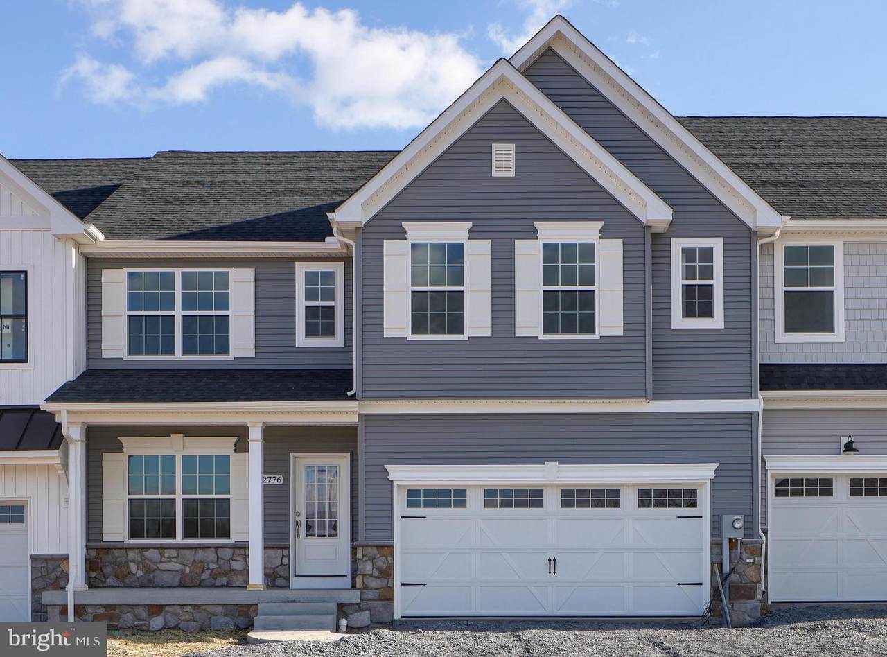 2755 Bluegrass Way - Photo 1