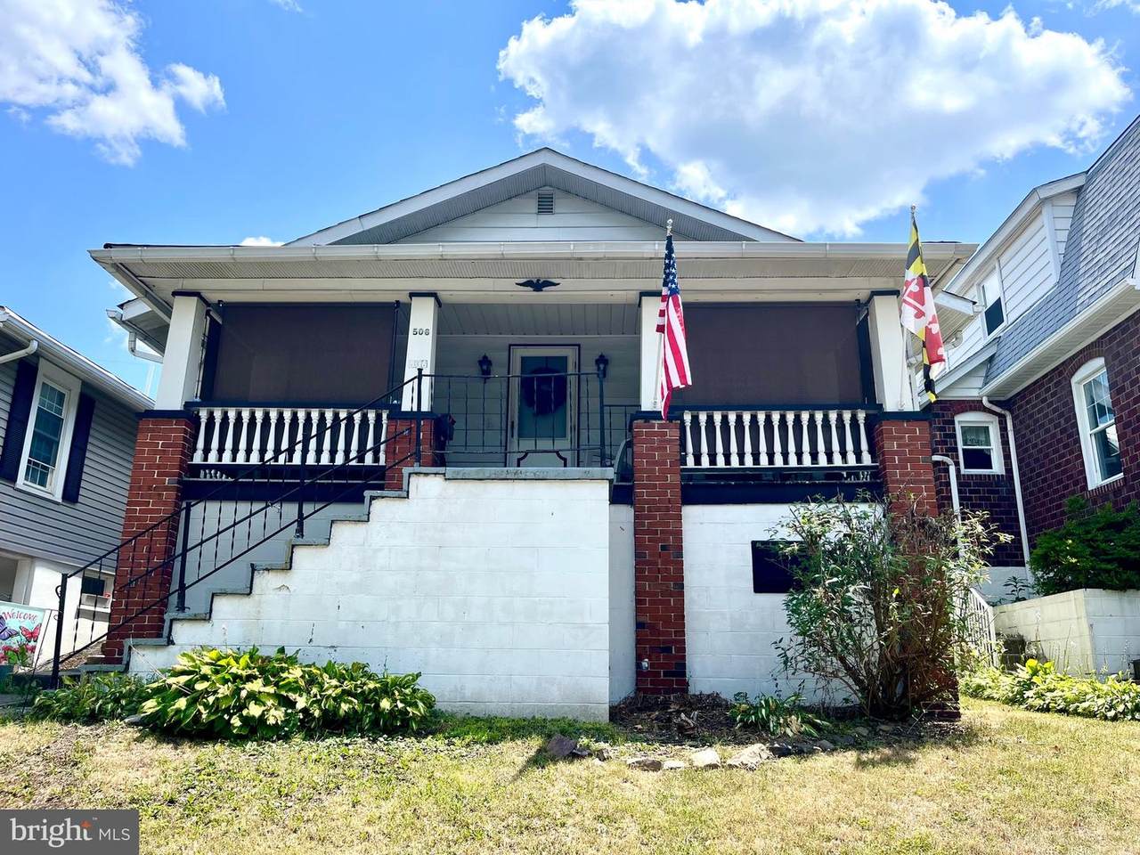 506 Sheridan Place - Photo 1