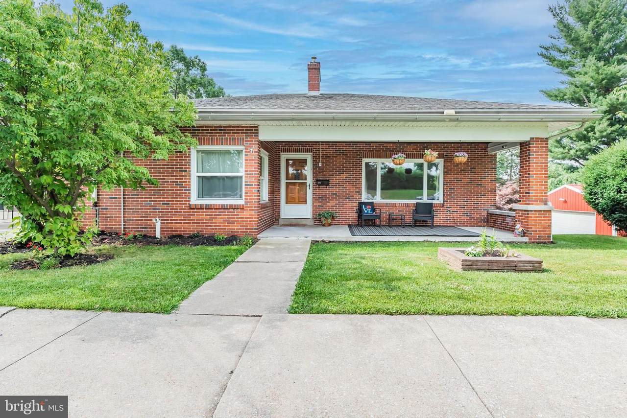 332 Maple Street - Photo 1