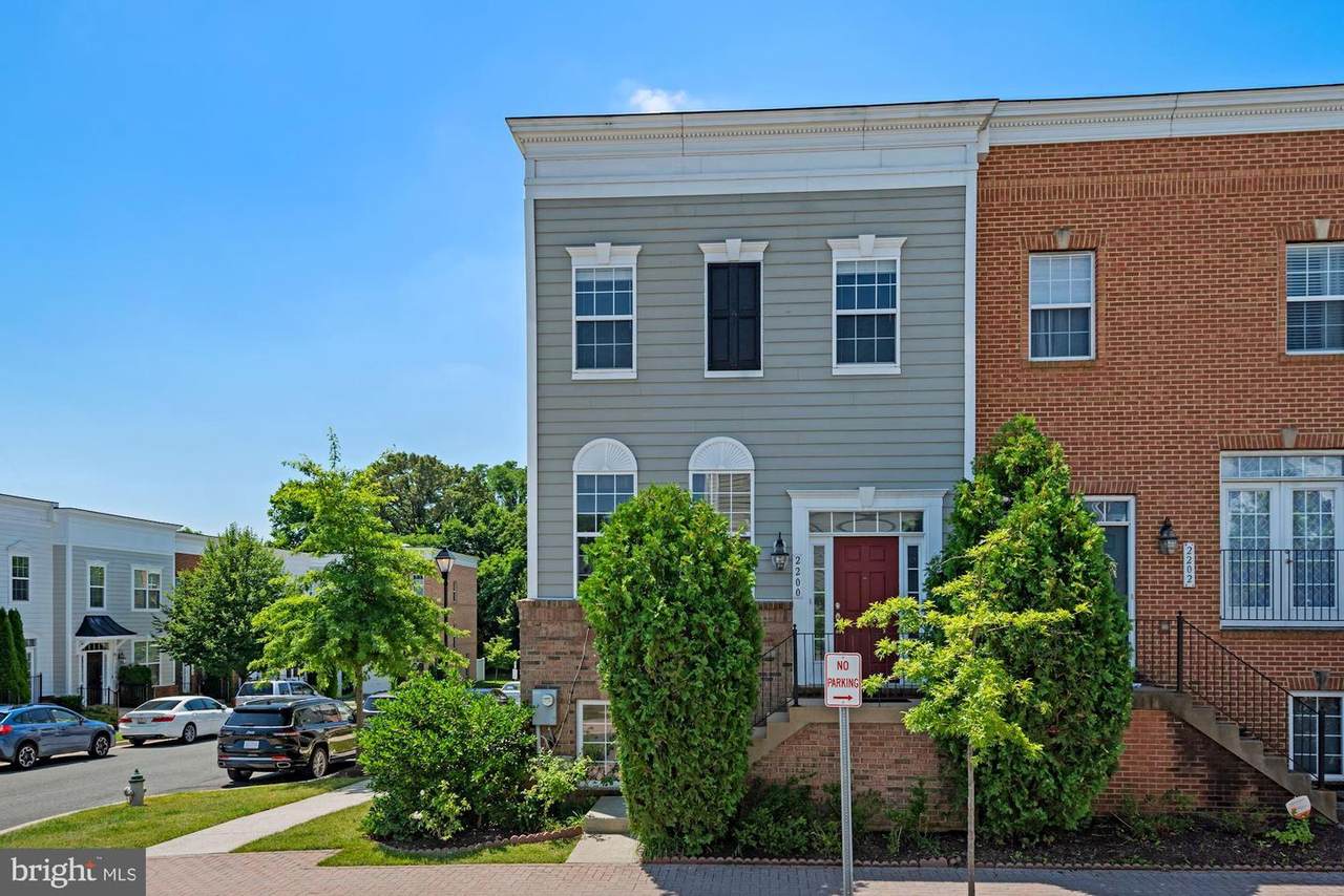 2200 Leesborough Drive - Photo 1