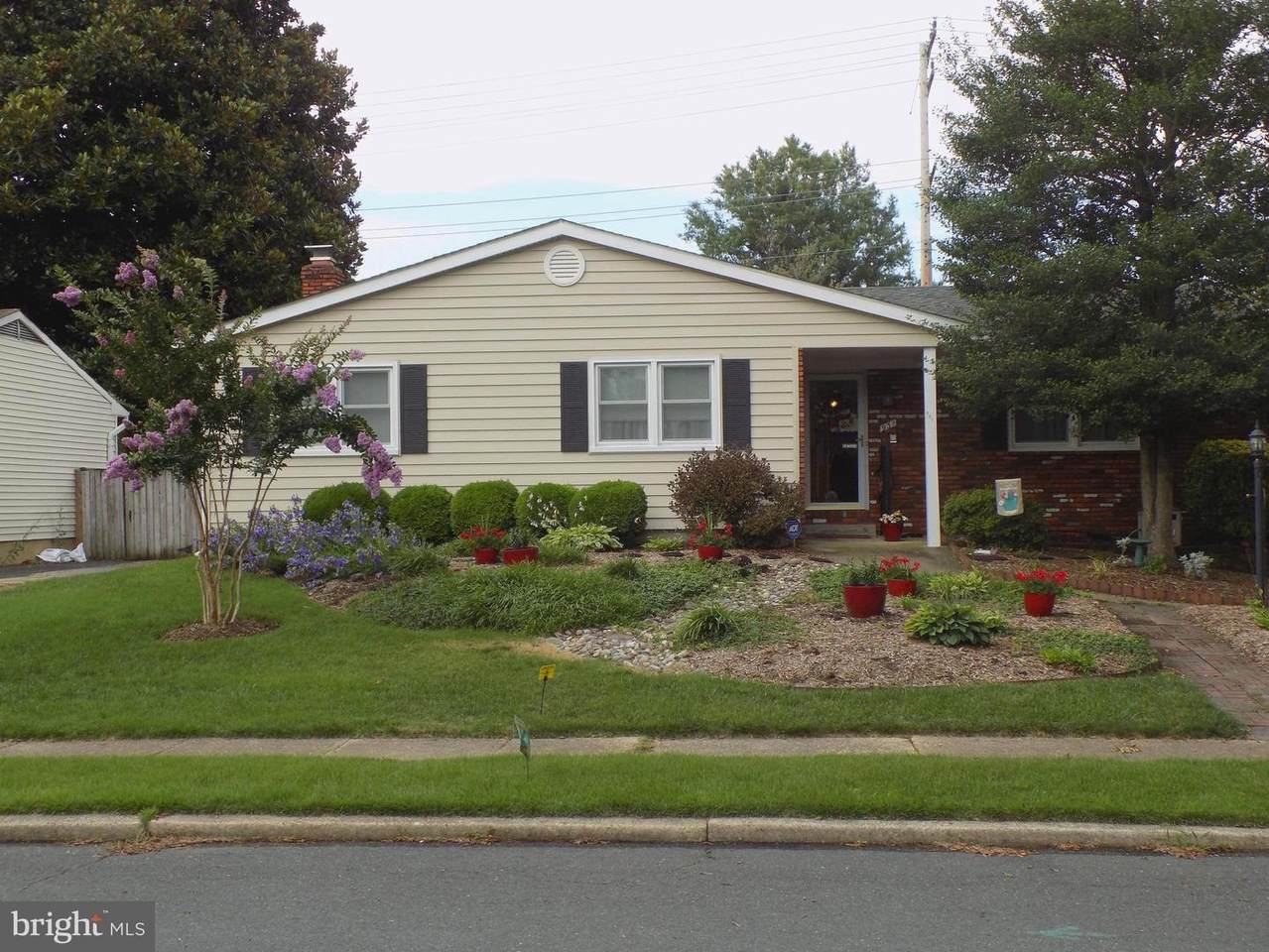931 Juliet Lane - Photo 1