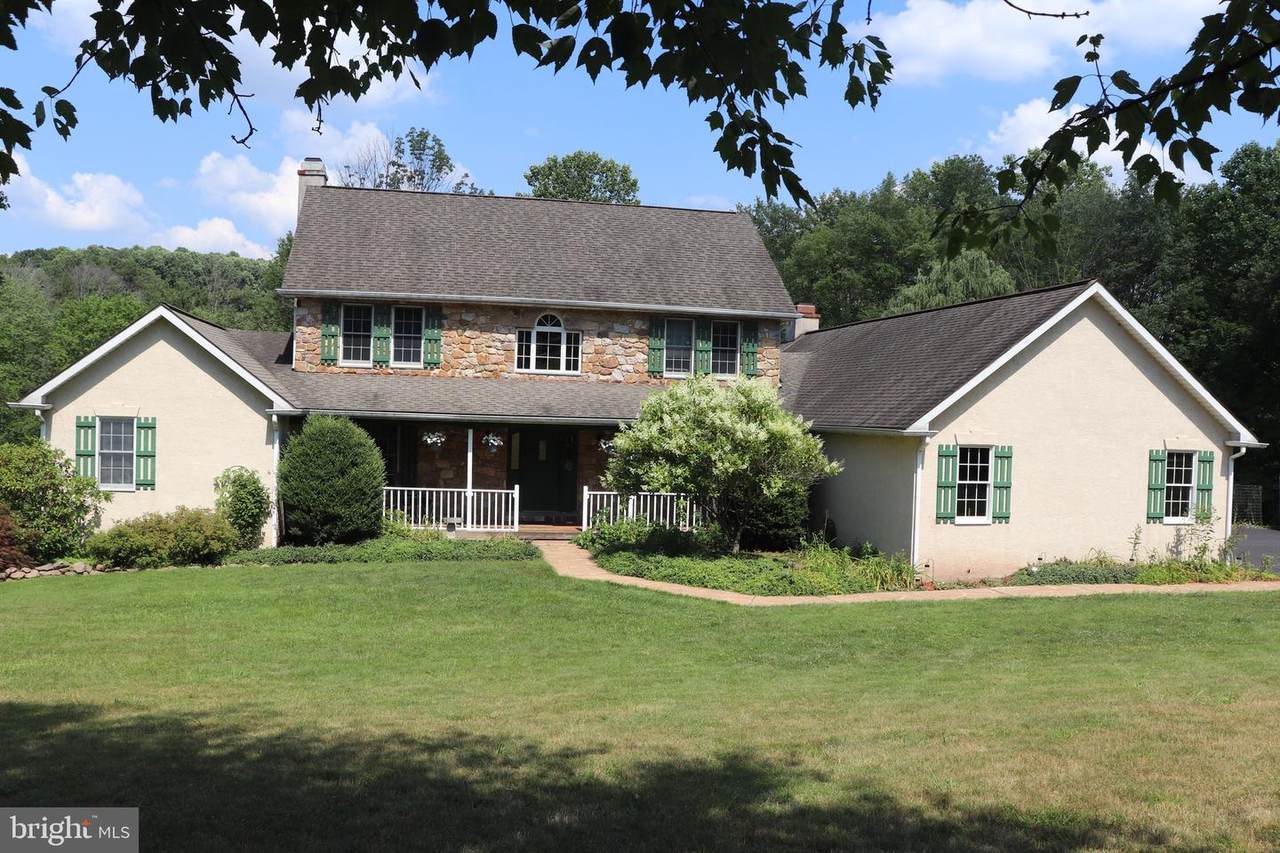 1505 Fawn Lane - Photo 1