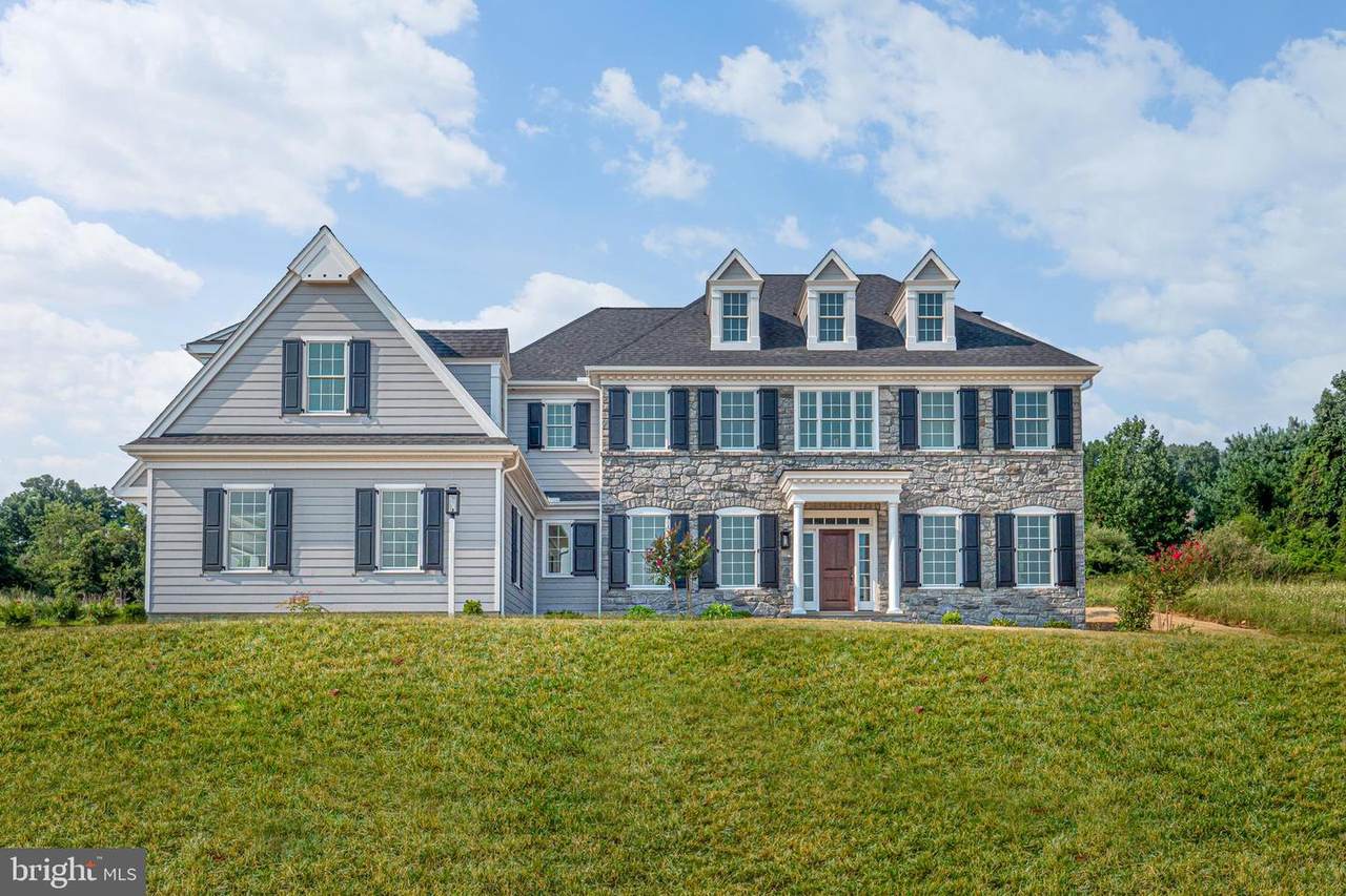 550 Hopwood Road - Photo 1