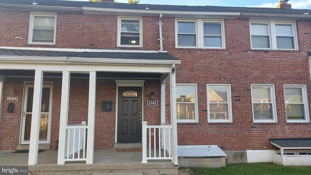 1342 Pentwood Road - Photo 1