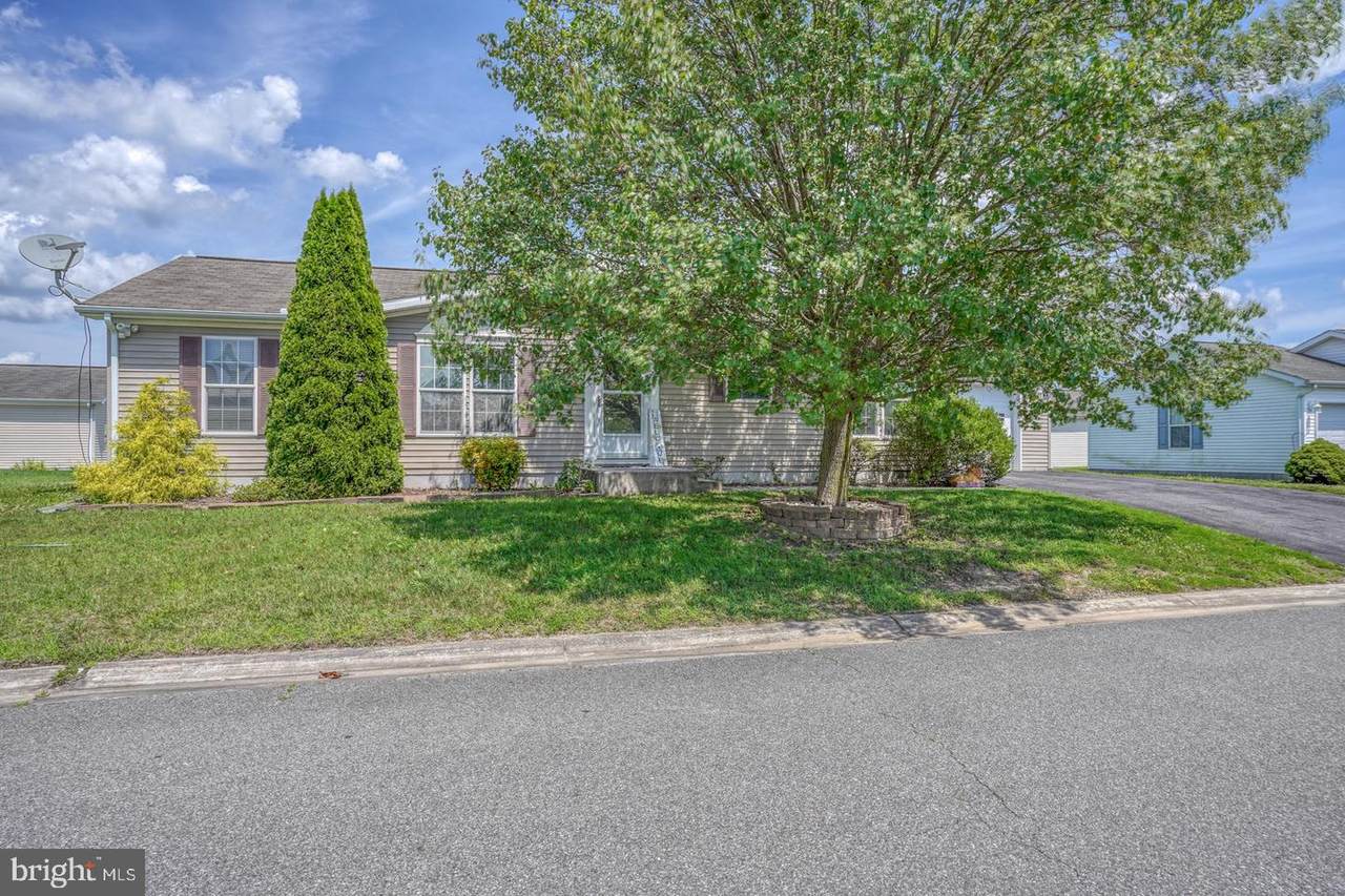 120 Kurt Drive - Photo 1