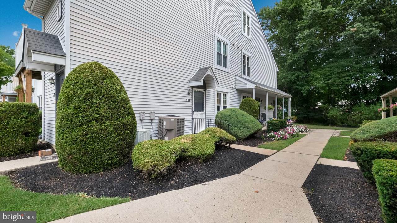 788 Parker Street - Photo 1