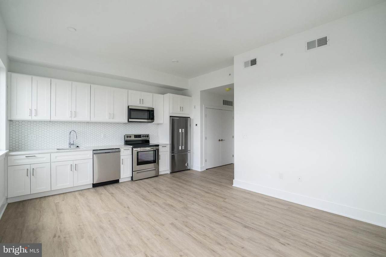 2235 Washington Avenue - Photo 1