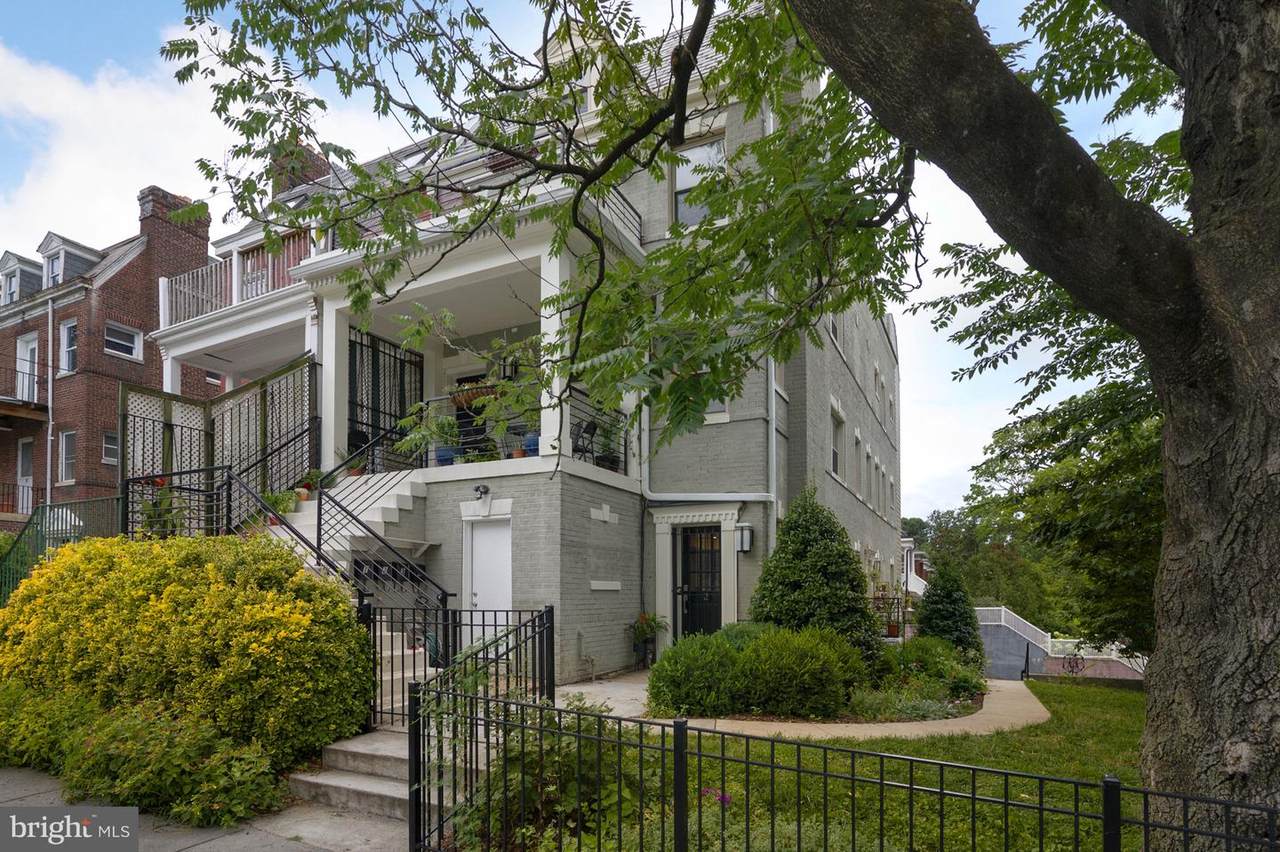 4024 14TH Street - Photo 1
