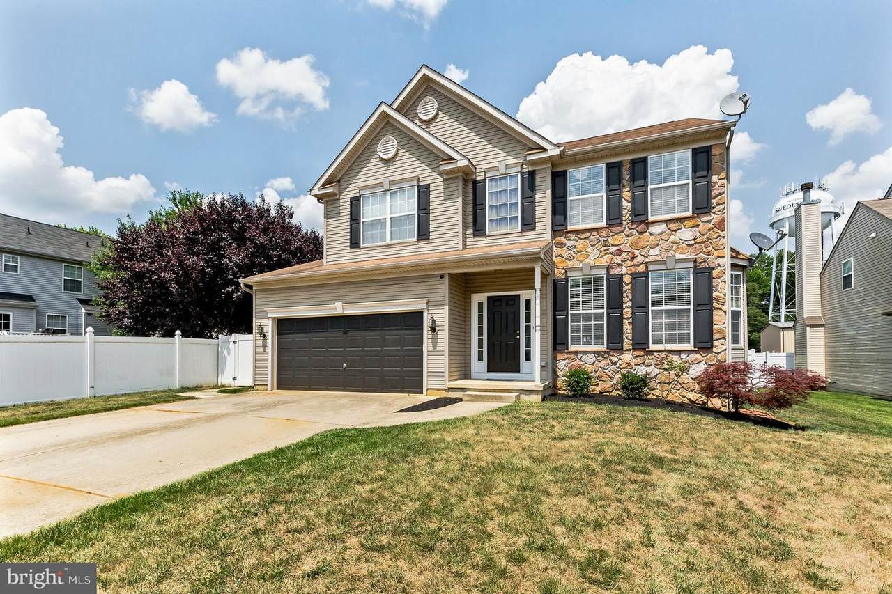 40 Chestnut Hill Court - Photo 1