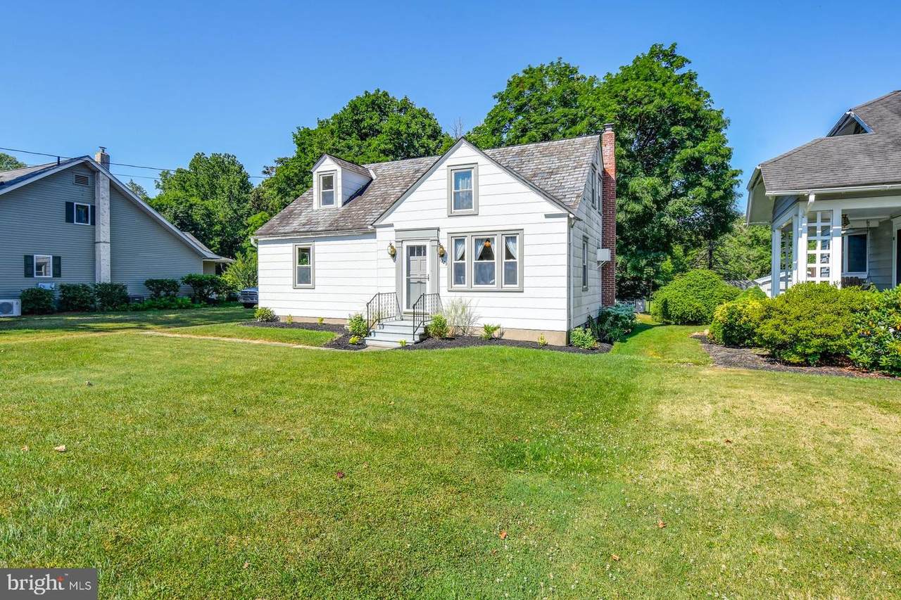 1229 Easton Road - Photo 1