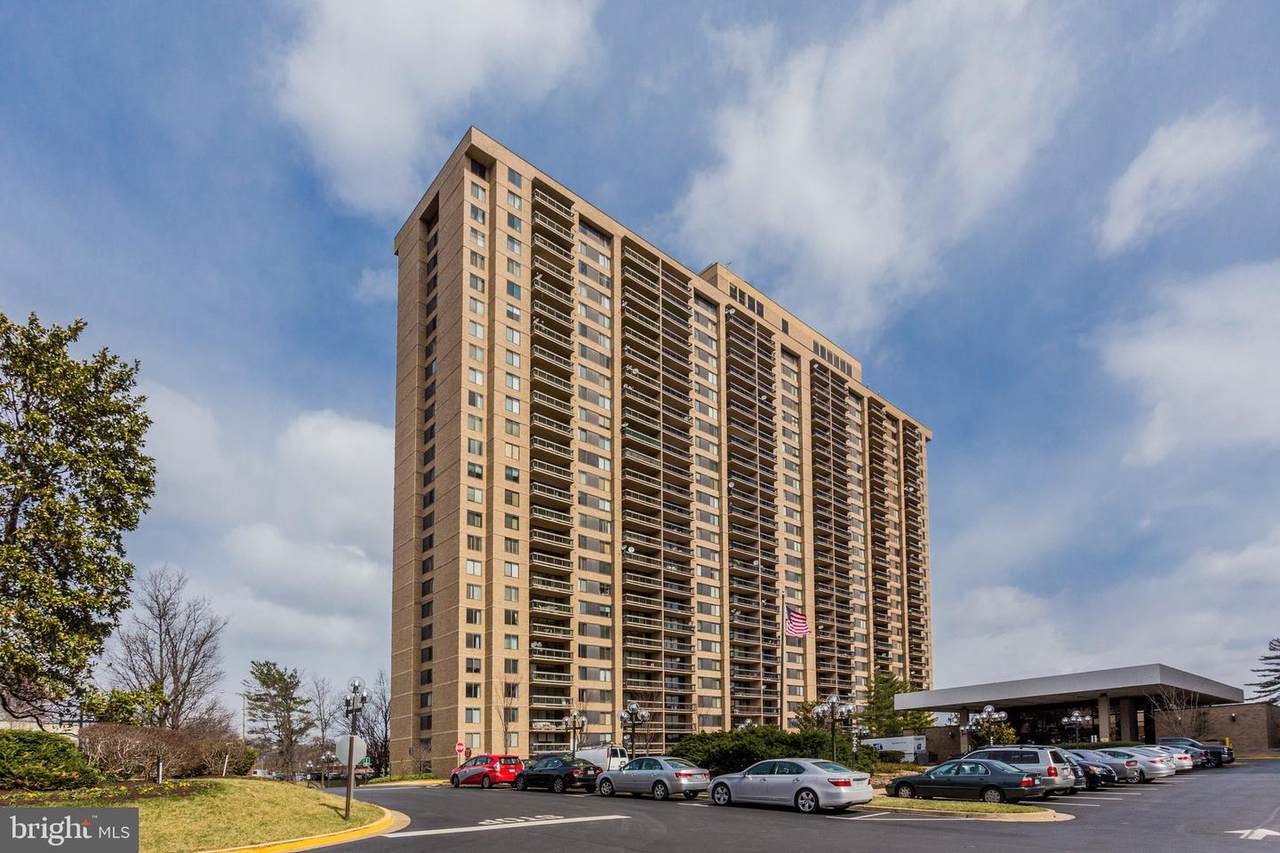 3701 George Mason Drive - Photo 1