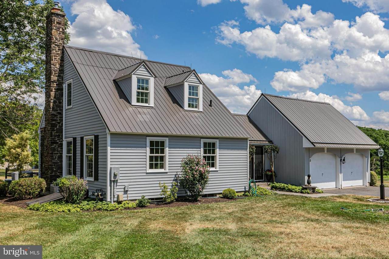 5 Coventry Farm Lane - Photo 1